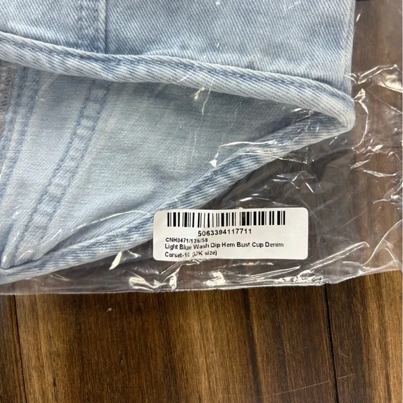 NWT PLT Light Blue Wash Dip Hem Bust Cup Underwire Denim Corset Top y2k - Picture 10 of 10